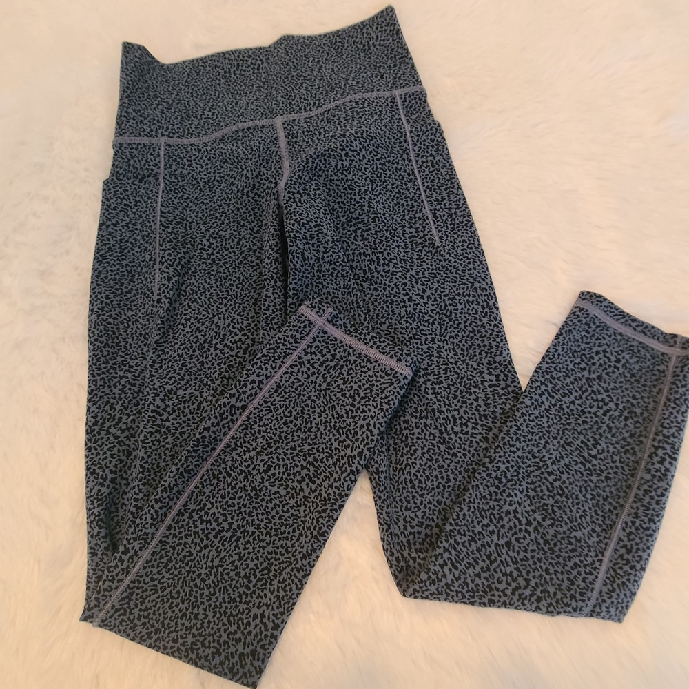 Athleta Sz XS Blue Leopard Print Leggings Women's